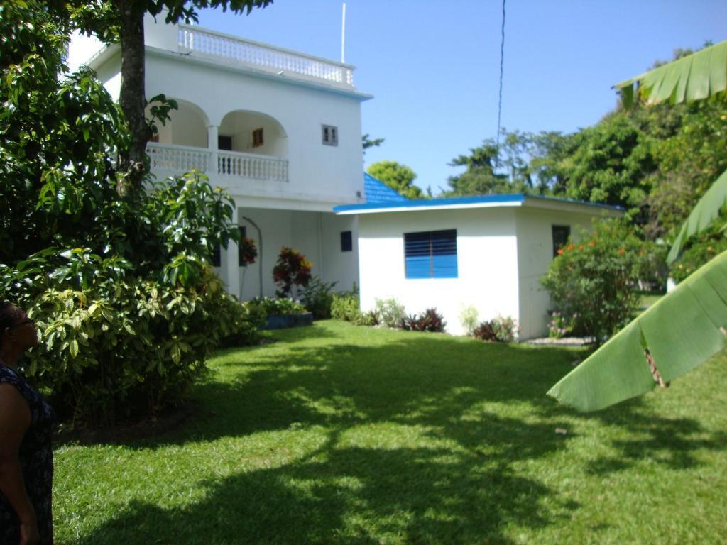 By The Sea Vacation Home And Villa Port Antonio Szoba fotó