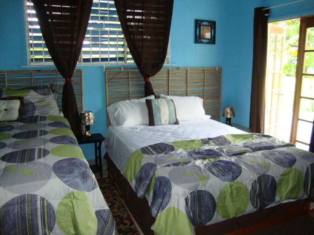 By The Sea Vacation Home And Villa Port Antonio Szoba fotó